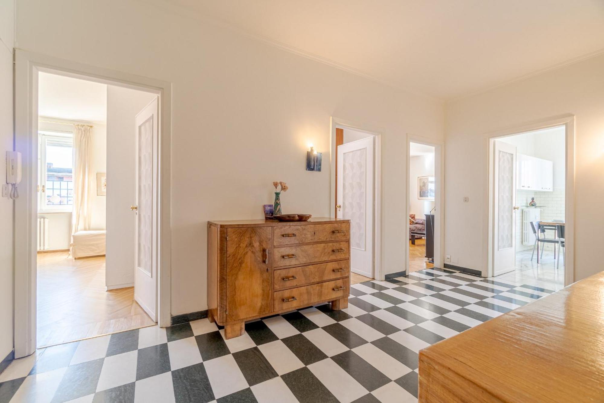 טורינו Palazzo Di Giustizia Bright Apartment מראה חיצוני תמונה