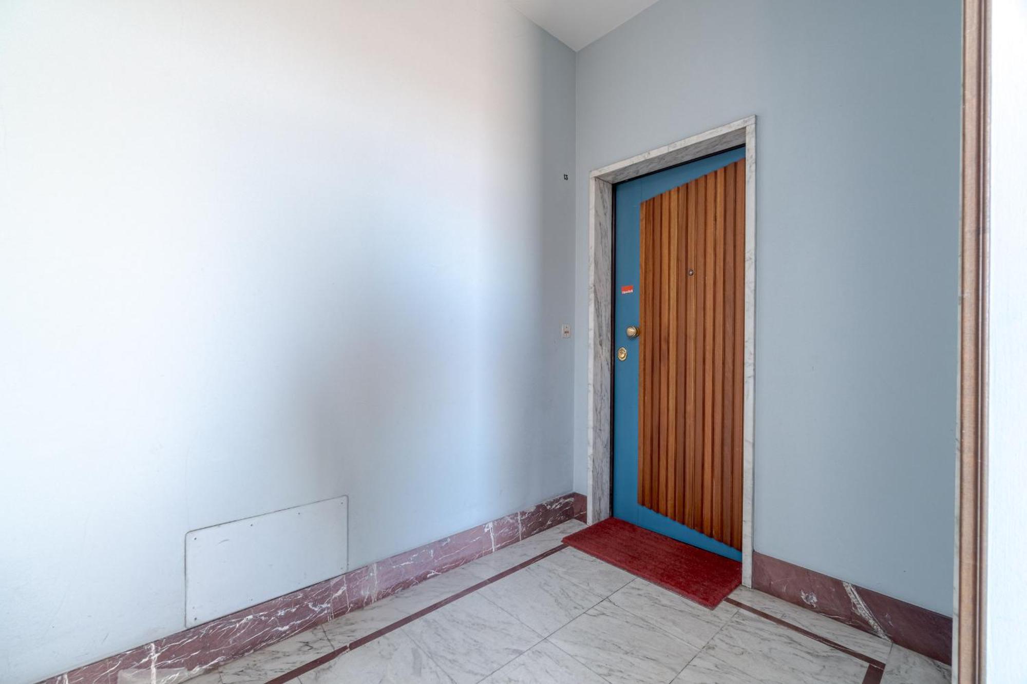טורינו Palazzo Di Giustizia Bright Apartment מראה חיצוני תמונה