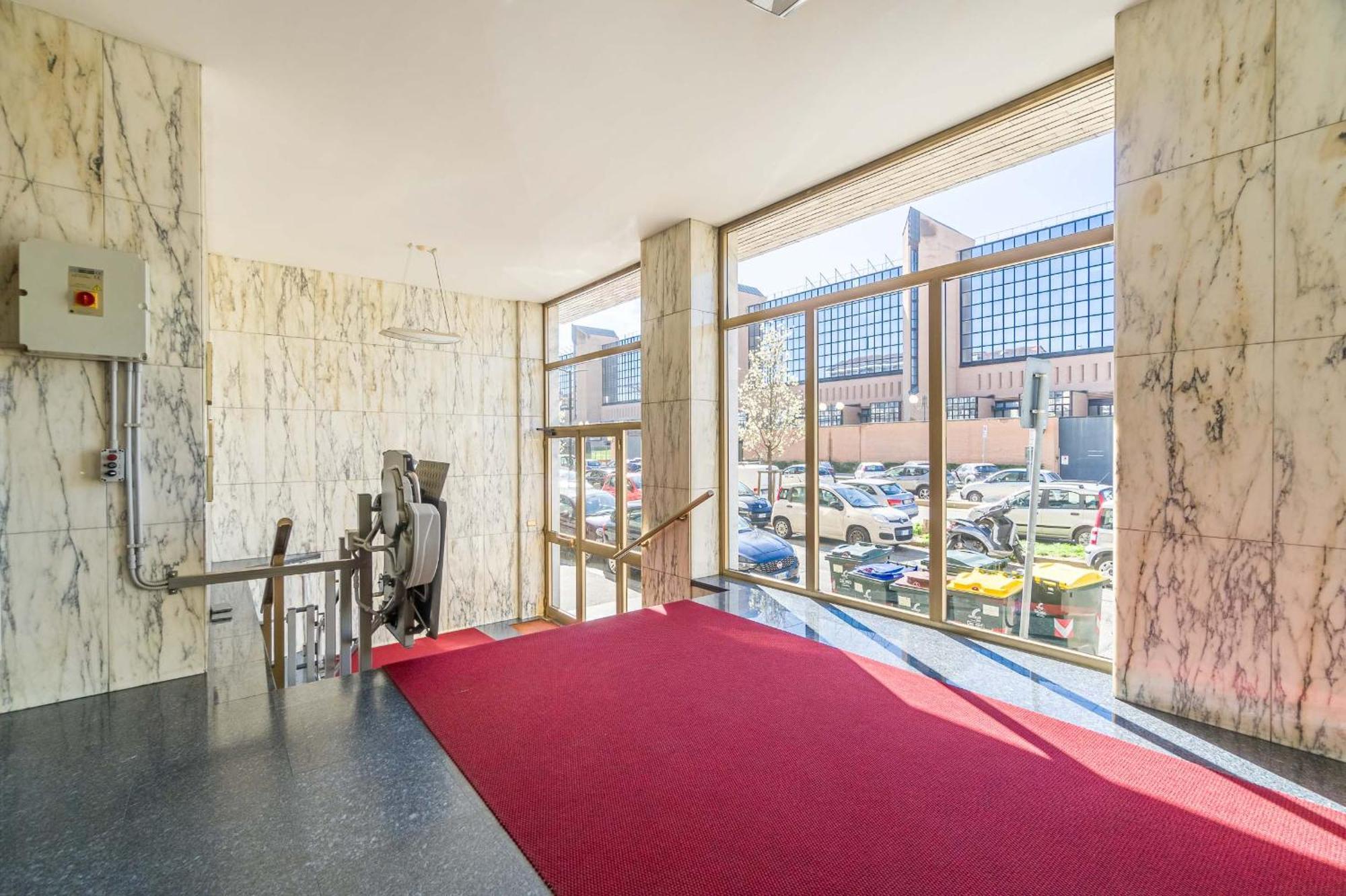 טורינו Palazzo Di Giustizia Bright Apartment מראה חיצוני תמונה